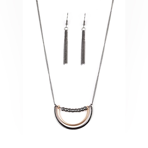 Black Metallic Necklace with Gold - Picture 2 of 3